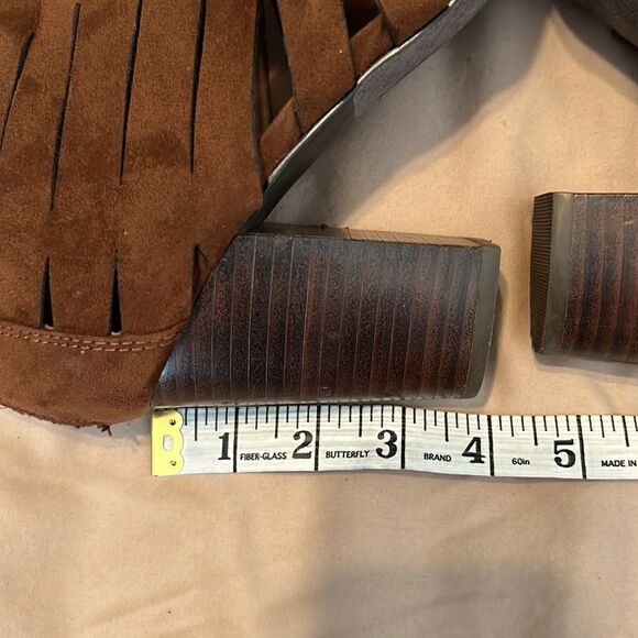 Carlos Santana Polly size 9.5 fabric zip back heeled sandals GUC No box - Picture 13 of 16